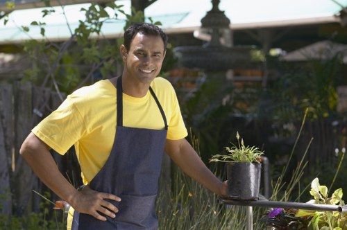 Free quote policy for Gardeners Kings Cross services